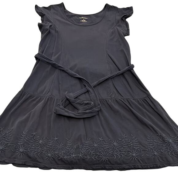 G.H.Bass & Co. Woman Size L Navy Blue Knit Dress Embroidered Drop Waist Tie Belt - Picture 4 of 11